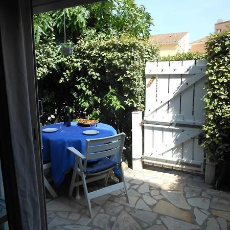 Appt 3 Pieces 42m2 + Terrasse 9m2 Ref 4044 * Le Castellas